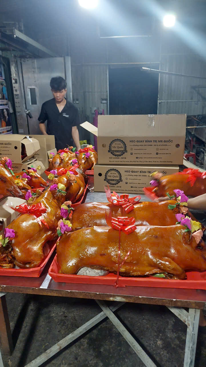 Cơ sở quay heo sữa uy tín nhất Phường Bình Định