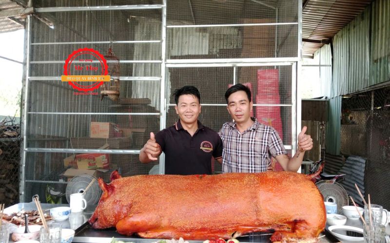 heo quay nguyên con bình định