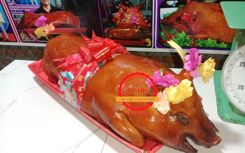 Dịch Vụ Heo Quay Hoài Ân Giao Tận Nơi – Ngon, Nóng, Uy Tín