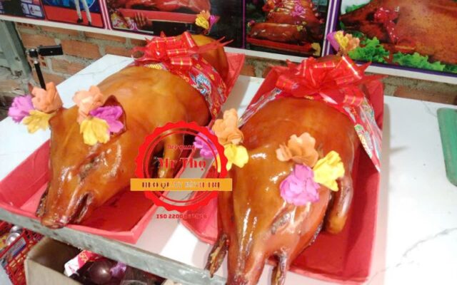 heo quay nguyên con xã mỹ thành